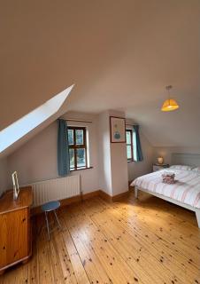 Holiday House Louisburgh Town - 2