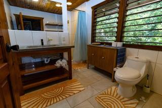 Maitri of Roatan - 5