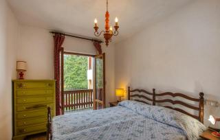 2 Bedroom Awesome Apartment In Santo Stefano D'aveto - 5