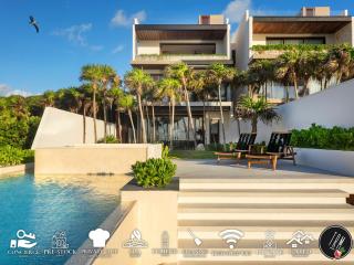 Oceanview 8BR Luxury Double Villa, Concierge &Pools-Tankah Bay - 1