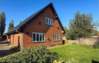 3 Bedroom Pet Friendly Home In Bandholm - 0