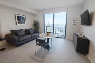 Luxury High Floor and Balcony Studio 2000 Near Metr - 8