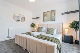 Jameson House - Sleeps 7 - Free Parking - 5