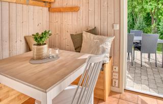 Lovely Home In Varberg With Heated Swimming Pool - 4