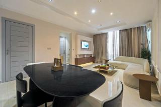 Stunning 2 bedroom apartment with pool Ikoyi - 8
