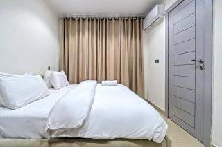 Stunning 2 bedroom apartment with pool Ikoyi - 7
