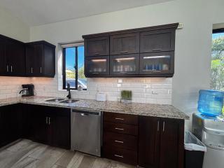 Private 4 BR, Secluded, Lg Pool Lawn, Fenced - 5