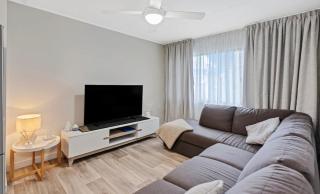 Coastal Convenience in Mudjimba, 1 Bed Apartment - 0