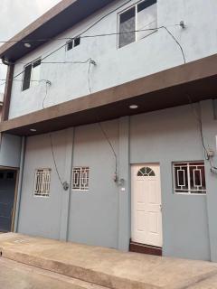 Cozy 2BR Apt in Santa Ana, AC, Parking & Wifi - 8