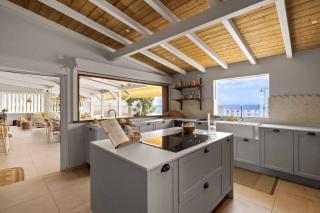 La Petite Maison dans la mer - 1
