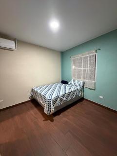 Modern 4BR Home with Terrace, AC & Wifi - 6