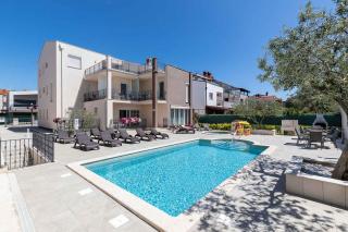 Apartments with Pool Fazana-Fazana (Region) 46860 - 3