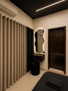 The Grand Luxe Luxury 3BR Apartment Stay in DHA - 4