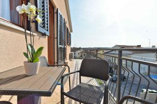 Apartments Beachfront in Novigrad-Istrien 44284 - 2