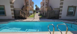 Swanky 2 Bedroom, Easy Walk to Beach Mar y Sol II # 1 - 9