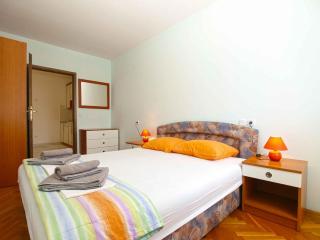 Apartments with A - C Fazana-Fazana (Region) 44310 - 5