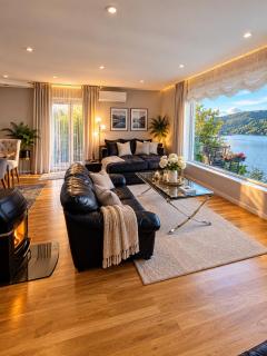 Bergen Sunrise Terrace Apartment - 7