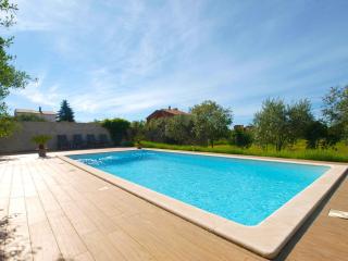 Villa with Pool in Valbandon-Istrien 44344 - 8