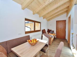 Sunlit Apartment near Ski Area in Hollersbach im Pinzgau - 7