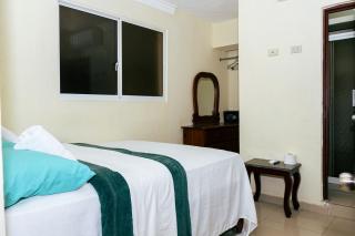 Tropical Family Suites - 9