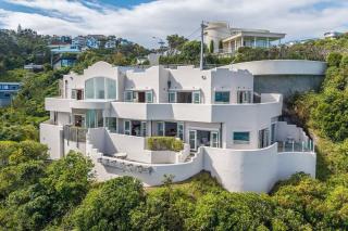 Middle Harbour – Grand Wellington Harbour Estate - 4