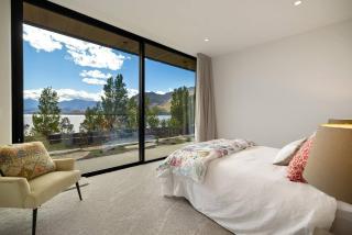 Lake Wanaka Architectural Retreat - 0