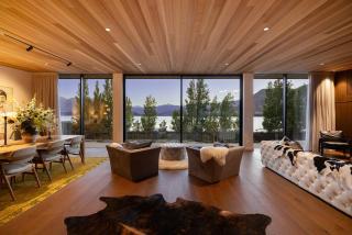 Lake Wanaka Architectural Retreat - 8