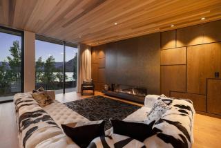 Lake Wanaka Architectural Retreat - 1