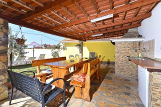 Villa with Pool in Galizana-Istrien 38997 - 7