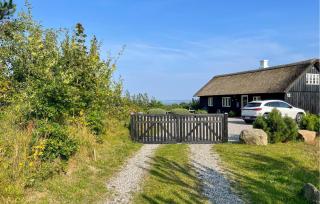 Beach Front Home In Knebel With House Sea View - 5