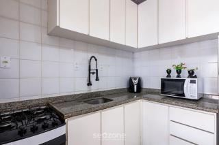 Apto. em Cond. c/ Piscina e Varanda GSF0028 - 1