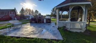 Early Frost Farms studio - 8