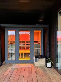 Nestled in Nature 3 Bedroom- Spa Pool & Sauna & Pilates Studio - 4