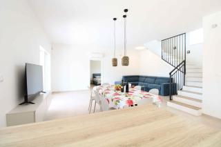 Holiday Home with Pool in Valbandon-Istrien 51192 - 7