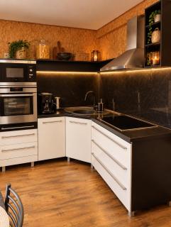 Nordic Retreat-Villa with Sauna and Hot Tub - 3