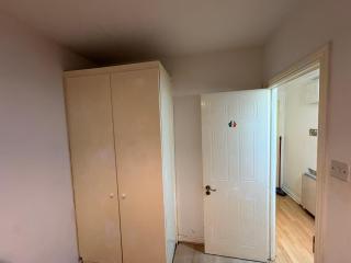 HA PENNY BRIDGE HOUSE , Elegant Private Double Room with River Liffey View - 6