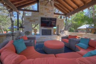Terracotta Haven Hot Tub, Pool & Games, Sleeps 26 - Wimberley - 9