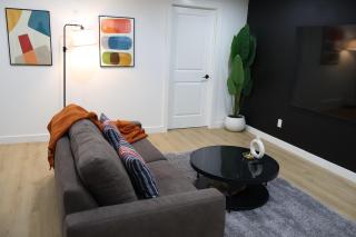 TNC Stays Luxurious Modern Suite Seton Calgary South - 5