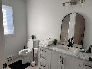 Grandview Haven 3BR Private Retreat - 6