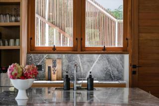 Treetop 4 - Enjoy this traditional, modern 3 bd villa in Bingin - 1