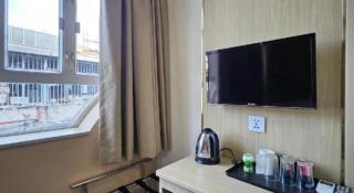 Man Va Hotel - 4