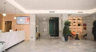 GreenTree Inn Express Datong High-Speed Railway Station Old City Wall - 6