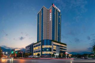 Echeng Hotel Enshi Minzu Road - 1