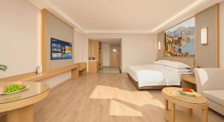 Vienna Hotel Yuxi Hongta Avenue High-Speed Railway Station - 1
