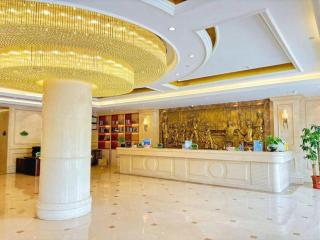 Vienna Hotel Guangdong Zhongshan Xiaolan High-Speed Railway Station - Jilong - 4