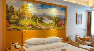 Vienna Hotel Guangdong Dongguan Chengnan Station - Dongguan - 1