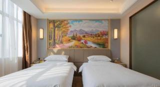 Vienna Hotel Yunnan Qujin High-Speed Railway Station Wuguan 1st Middle School - 4