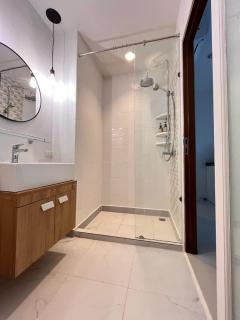 Surin Park 2 Bed Mountain View Near Surin Beach by Destada - 9