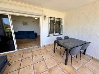 Panoramic Sea View 2 Bedroom Apartment & Terrace - 3