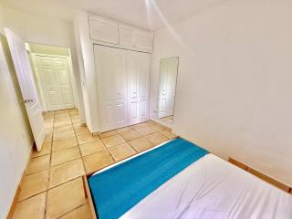 Panoramic Sea View 2 Bedroom Apartment & Terrace - 1